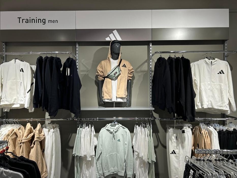 Bilder INTERSPORT Voswinkel Thier Galerie