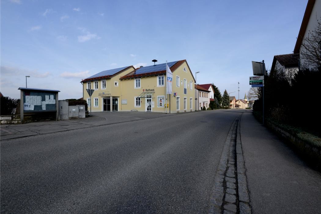 Bilder Geldautomat - Volksbank Raiffeisenbank Bayern Mitte eG