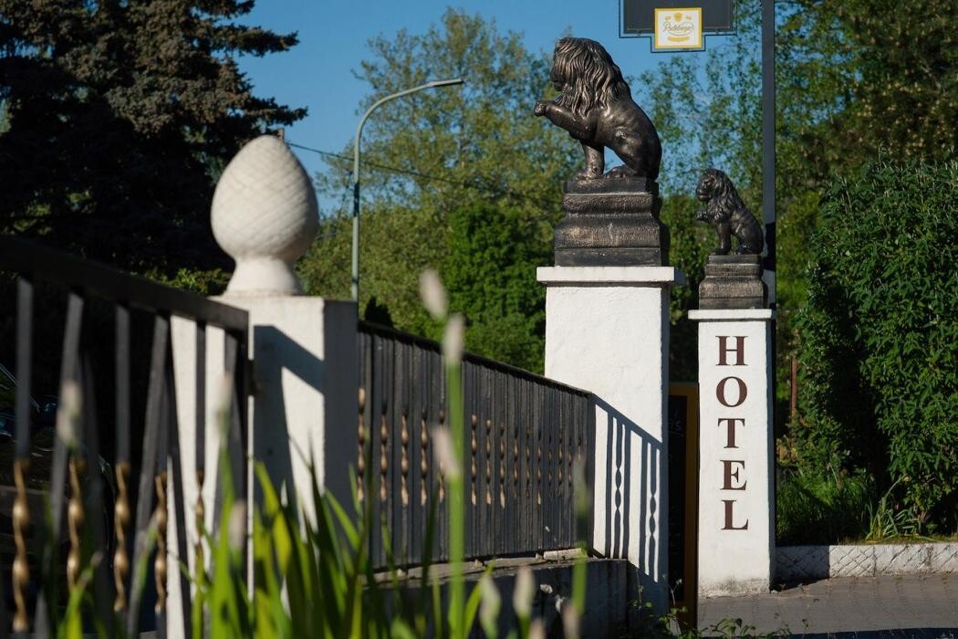 Bilder Land-gut-Hotel BurgBlick