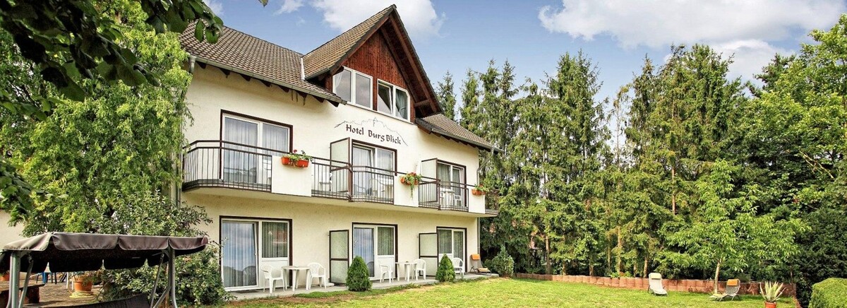 Bilder Land-gut-Hotel BurgBlick