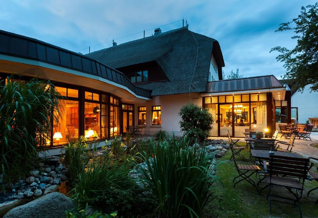 Bilder Ringhotel Warnemünder Hof | 4-Sterne-Hotel