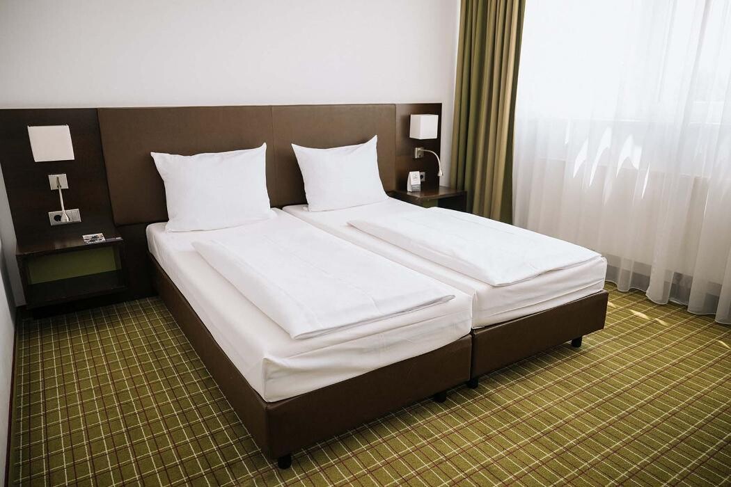 Bilder Feringapark Hotel by Coffee Fellows Hotels