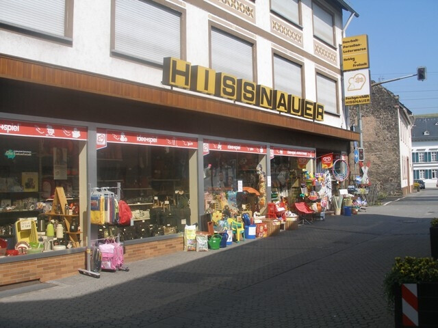 Bilder Spiel und Geschenke HISSNAUER