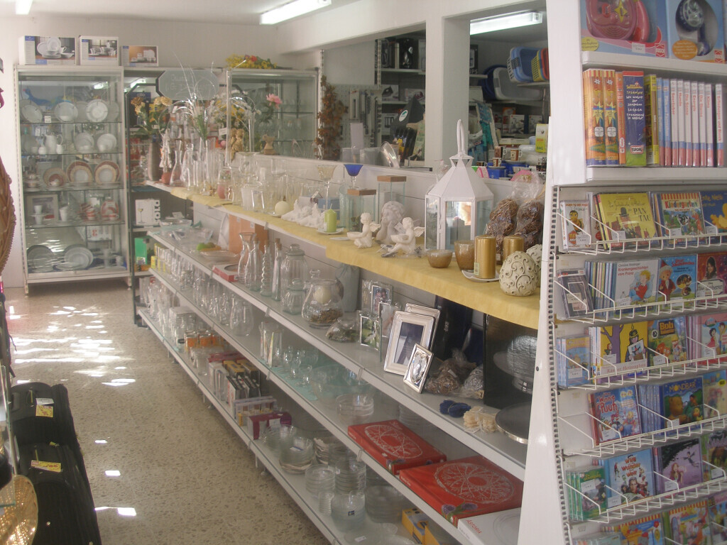 Bilder Spiel und Geschenke HISSNAUER