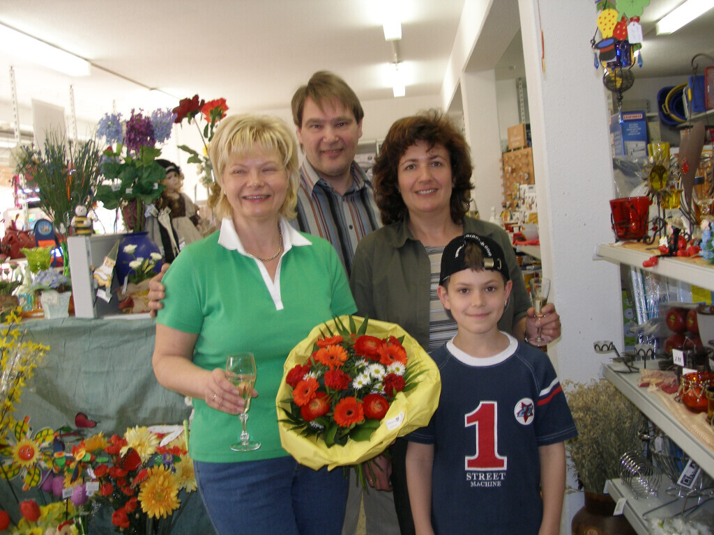 Bilder Spiel und Geschenke HISSNAUER