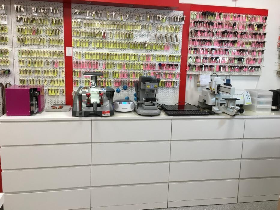 Bilder Stern Schuhreparatur und Schlüsseldienst - Schlüsselnotdienst