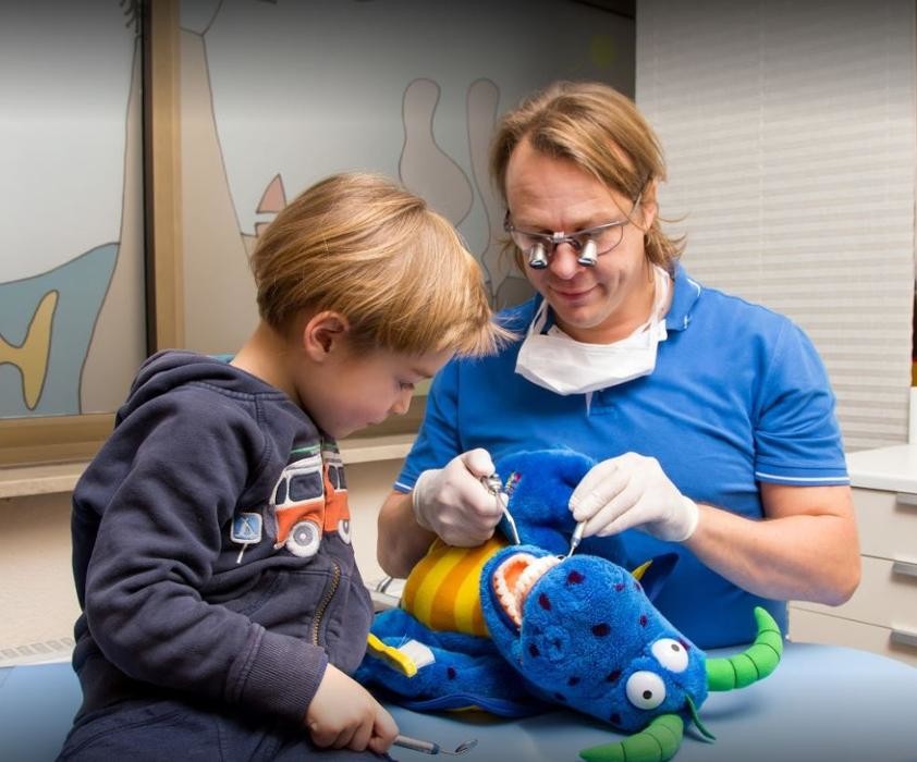 Bilder ZahnarztPraxis Are Hilliges