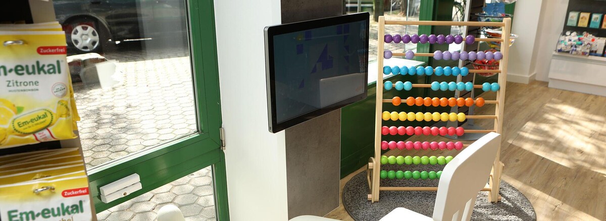 Bilder St. Johannes Apotheke