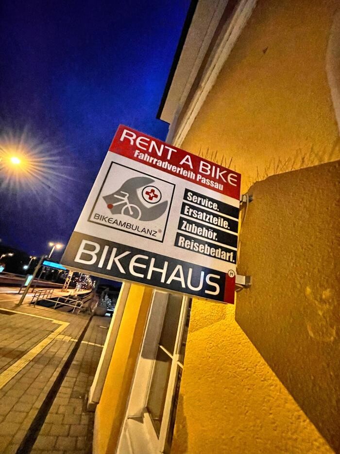 Bilder RENT A BIKE - FAHRRADVERLEIH / BIKEAMBULANZ