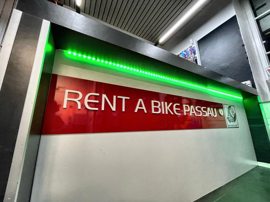 Bilder RENT A BIKE - FAHRRADVERLEIH / BIKEAMBULANZ