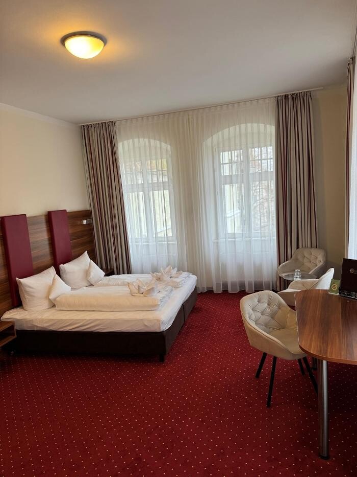 Bilder Hotel Schwibbogen GmbH