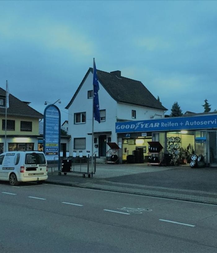 Bilder Reifen u. Auto-Service Balkhausen GmbH