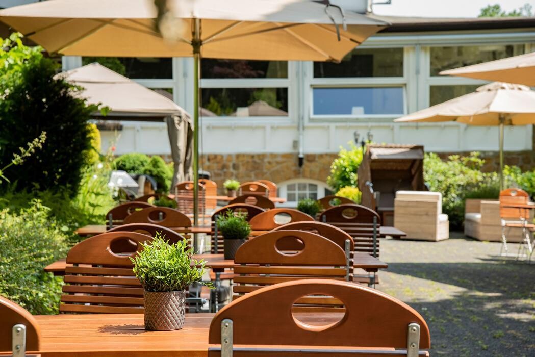 Bilder Bergfriede Restaurant und Biergarten