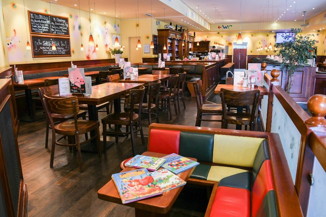 Bilder Schweinske Restaurant in Hamburg Ochsenzoll - Schnitzel, Burger & Frühstück