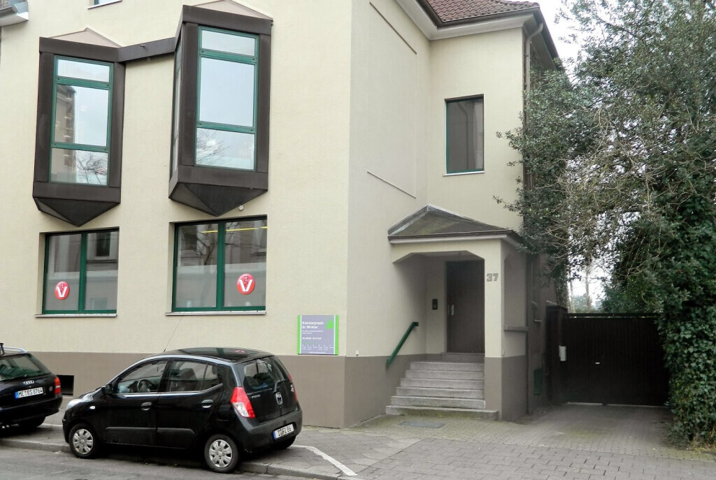 Bilder Tierarztpraxis Dr. med. vet. Benjamin Winkler Tierarzt