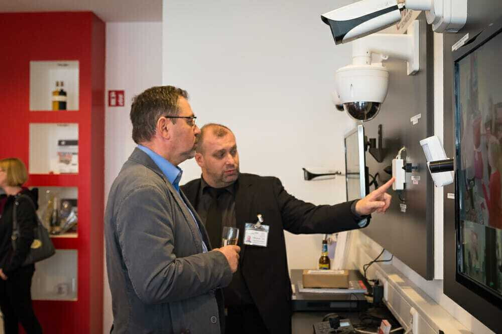 Bilder Löwen - Sicherheit