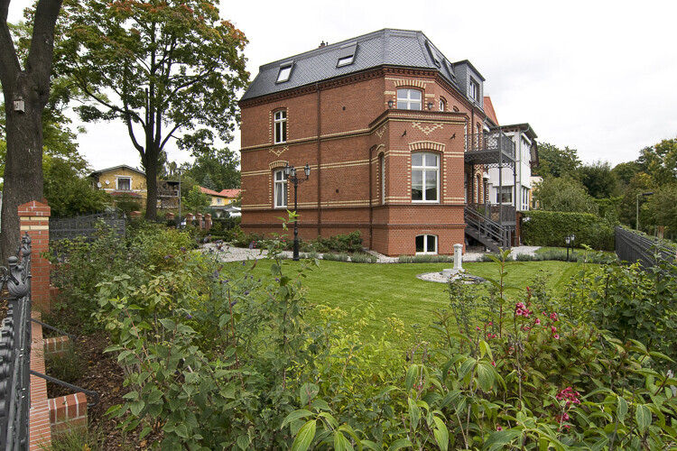 Bilder Fachkompetenz und Erfahrung aus über 35 Jahren