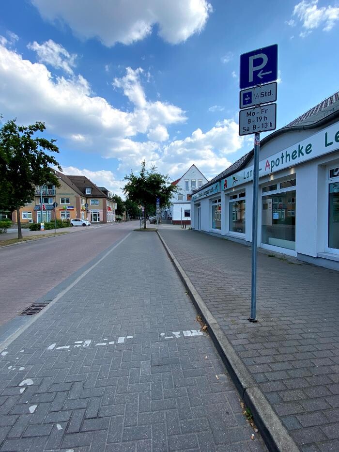 Bilder Land-Apotheke Leegebruch