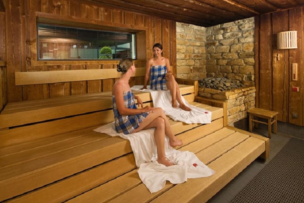 Bilder CUBO Sauna und Wellness