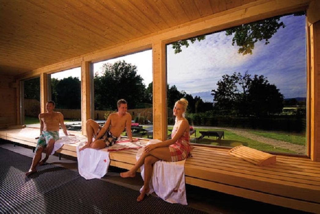 Bilder CUBO Sauna und Wellness