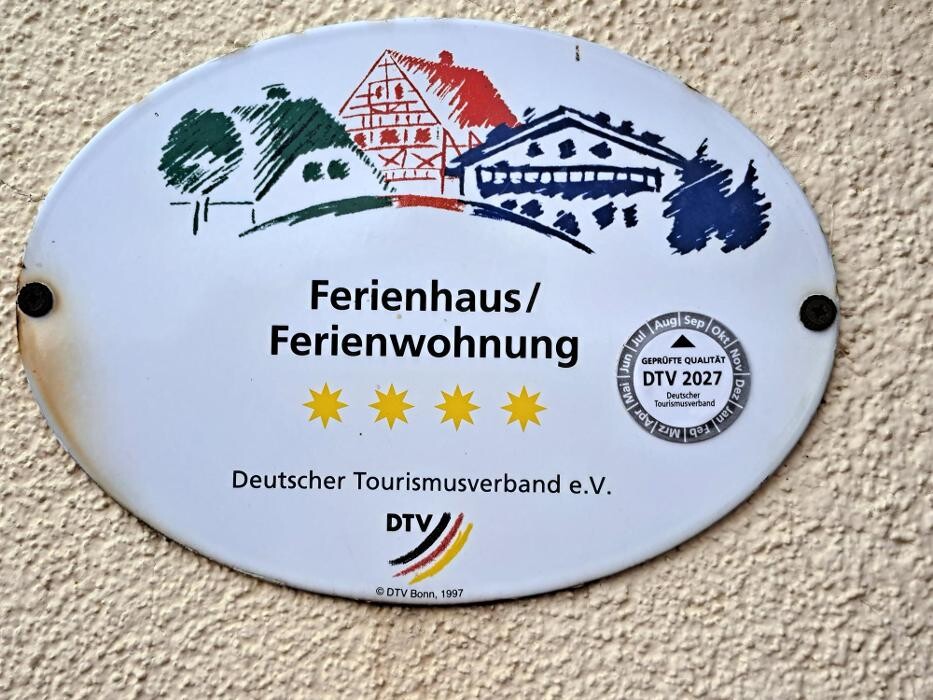 Bilder Ferienwohnungen und Pension Sachon