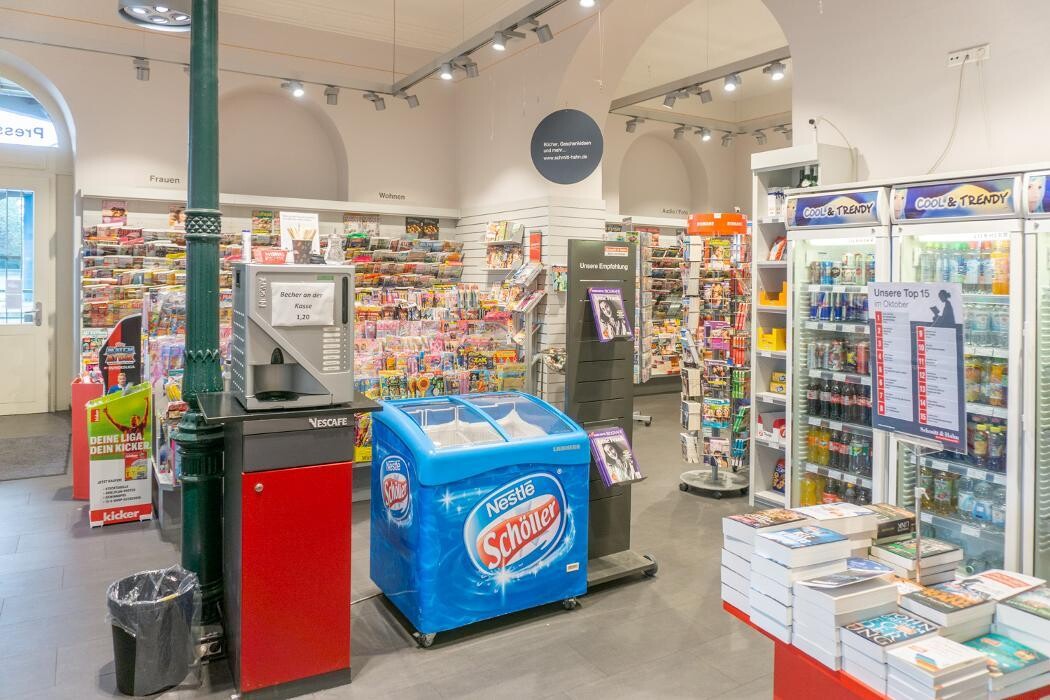 Bilder Schmitt & Hahn Buch und Presse im Bahnhof Sinsheim