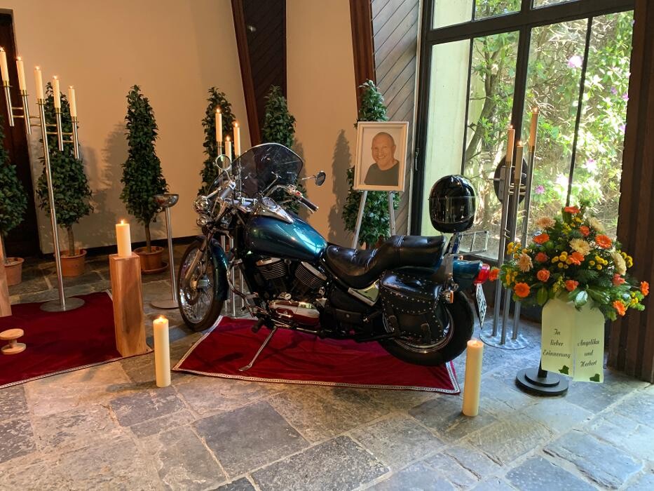 Bilder Bestattungen Schindhelm