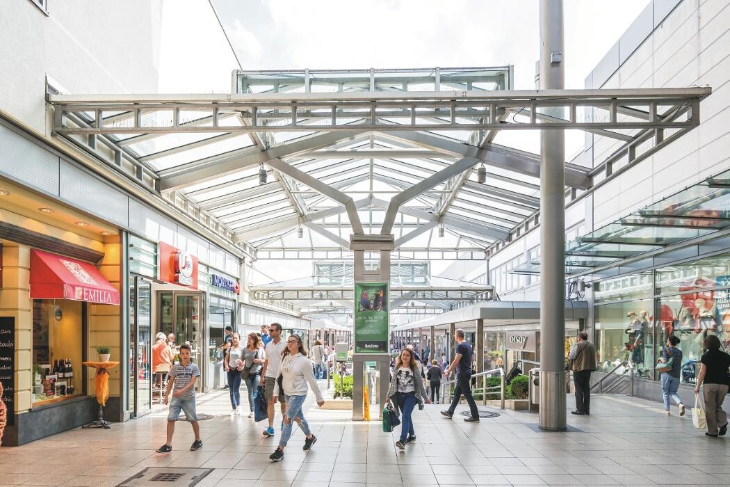 Bilder Main-Taunus-Zentrum