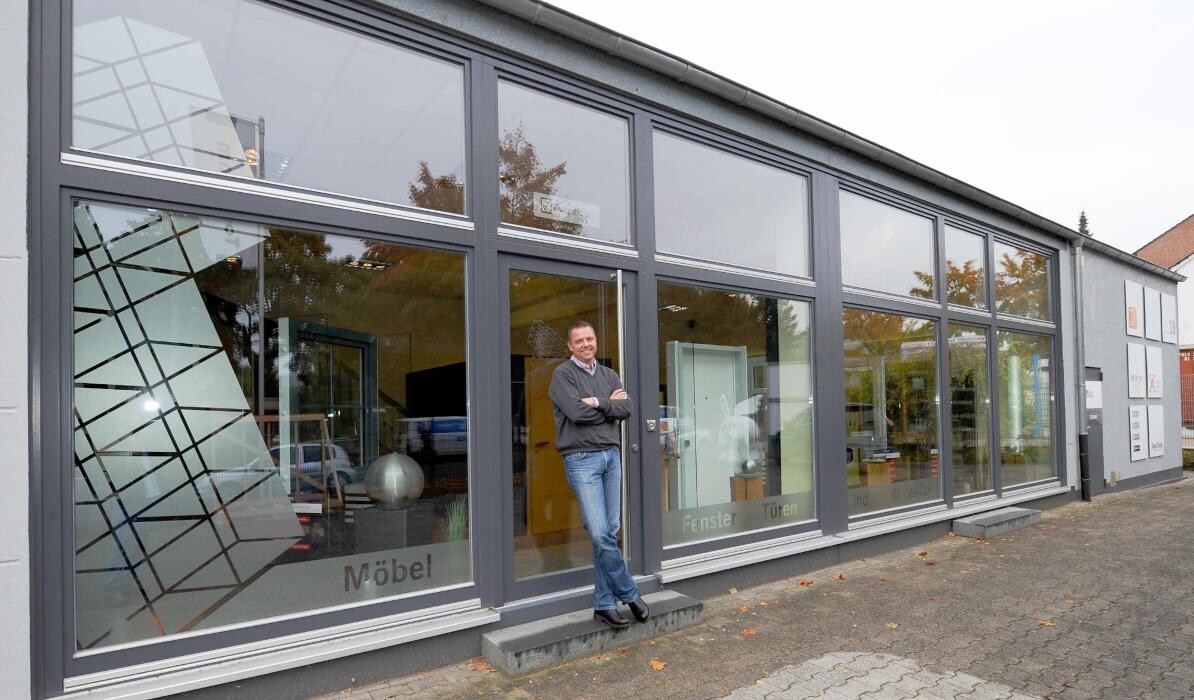 Bilder Tischlerei Goebel GmbH - Fenster - Haustüren - Möbelbau
