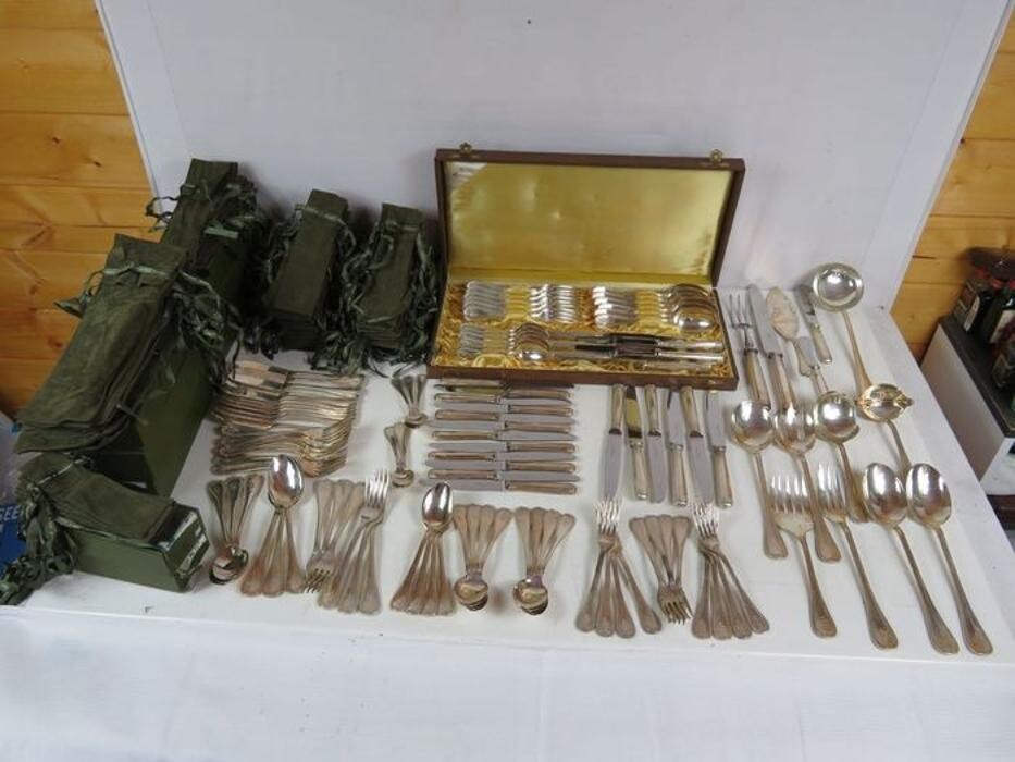 Bilder Andreas Poppek Antik Nachlassankauf Wohnungsauflösung & Haushaltsauflösung & Entrümpelung in München