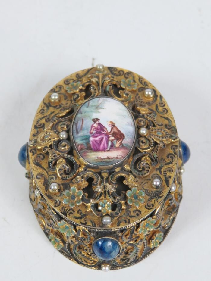 Bilder Andreas Poppek Antik Nachlassankauf Wohnungsauflösung & Haushaltsauflösung & Entrümpelung in München