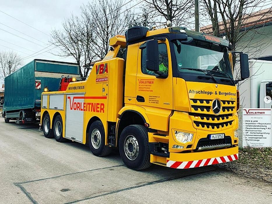 Bilder Helmut Vorleitner e. K. - Autowerkstatt, Abschleppdienst & Autokrane
