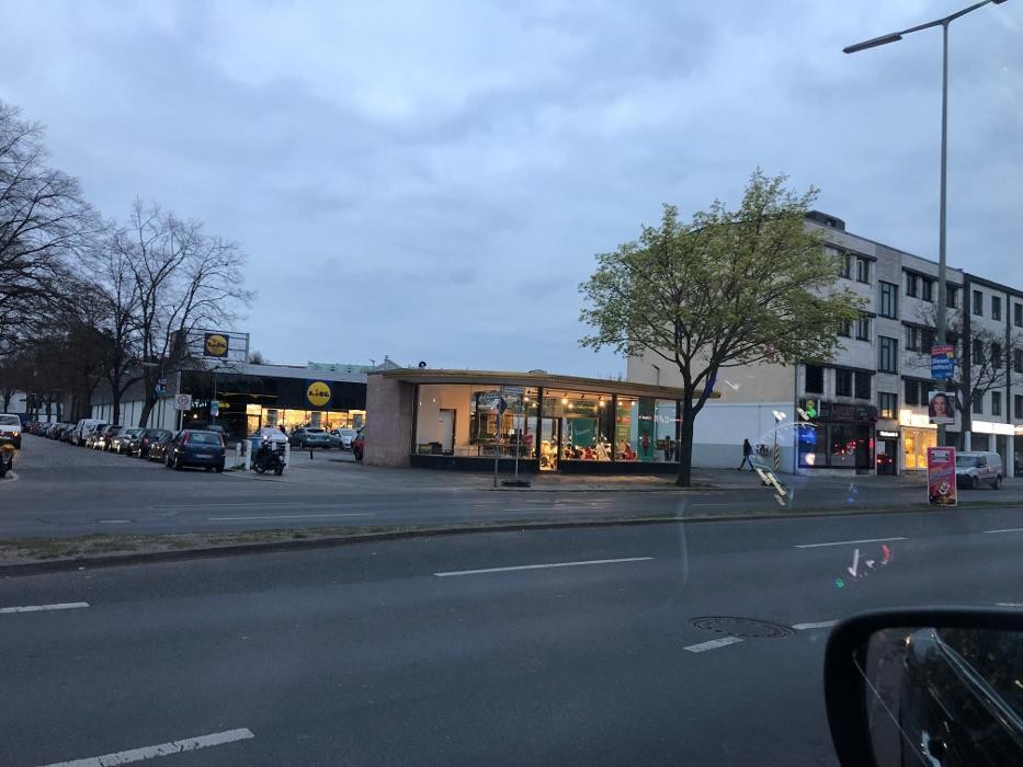 Bilder Rollerhaus König City Store
