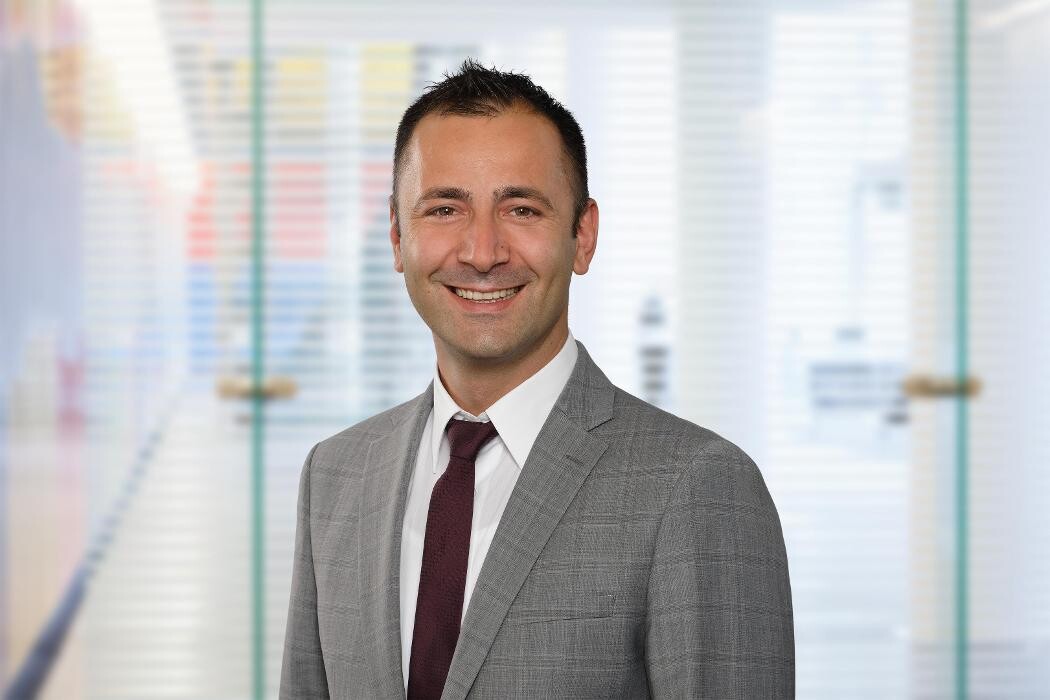 Bilder ERGO Versicherung Ali Sancakceken