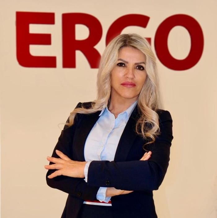 Bilder ERGO Versicherung Zehra Pezic