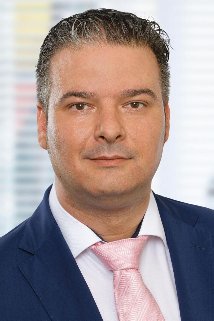 Bilder ERGO Versicherung Robert Novak