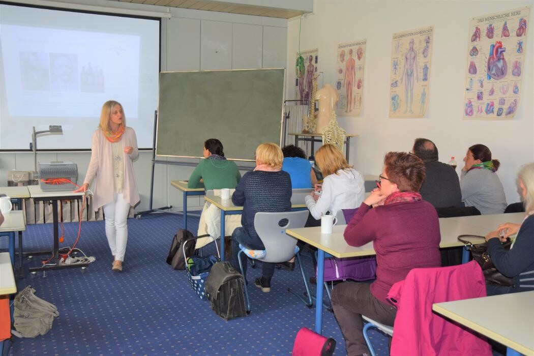 Bilder Fachschule für Naturheilkunde