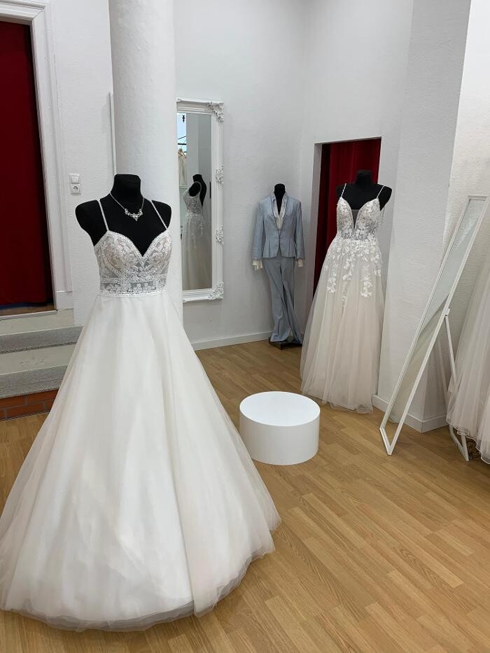 Bilder Hochzeits & Festbekleidungshaus Rohland Leipzig