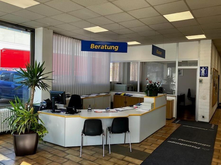 Bilder Pneuhage Reifen und Autoservice