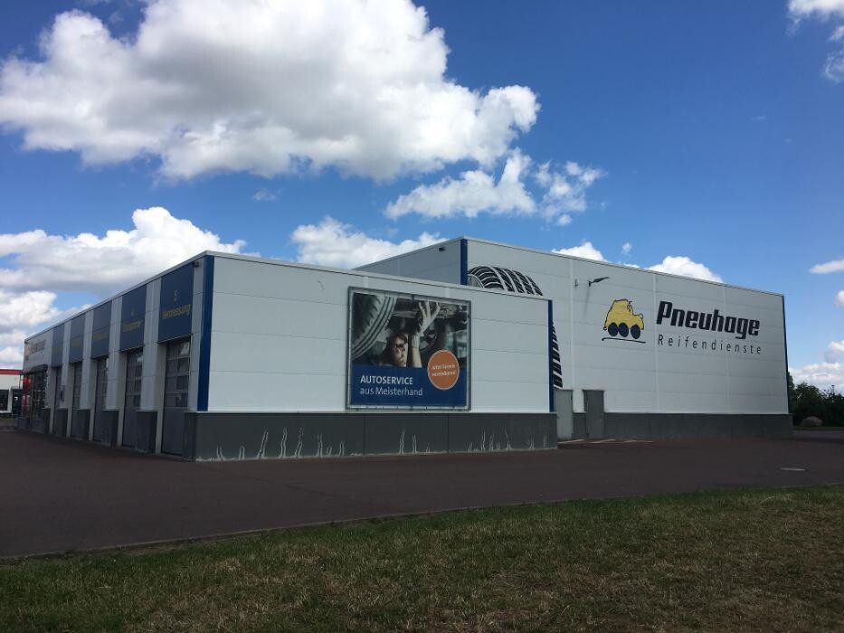 Bilder Pneuhage Reifen und Autoservice