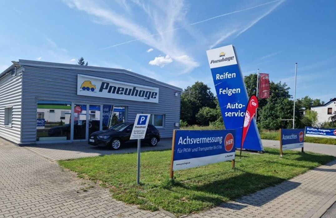 Bilder Pneuhage Reifen und Autoservice