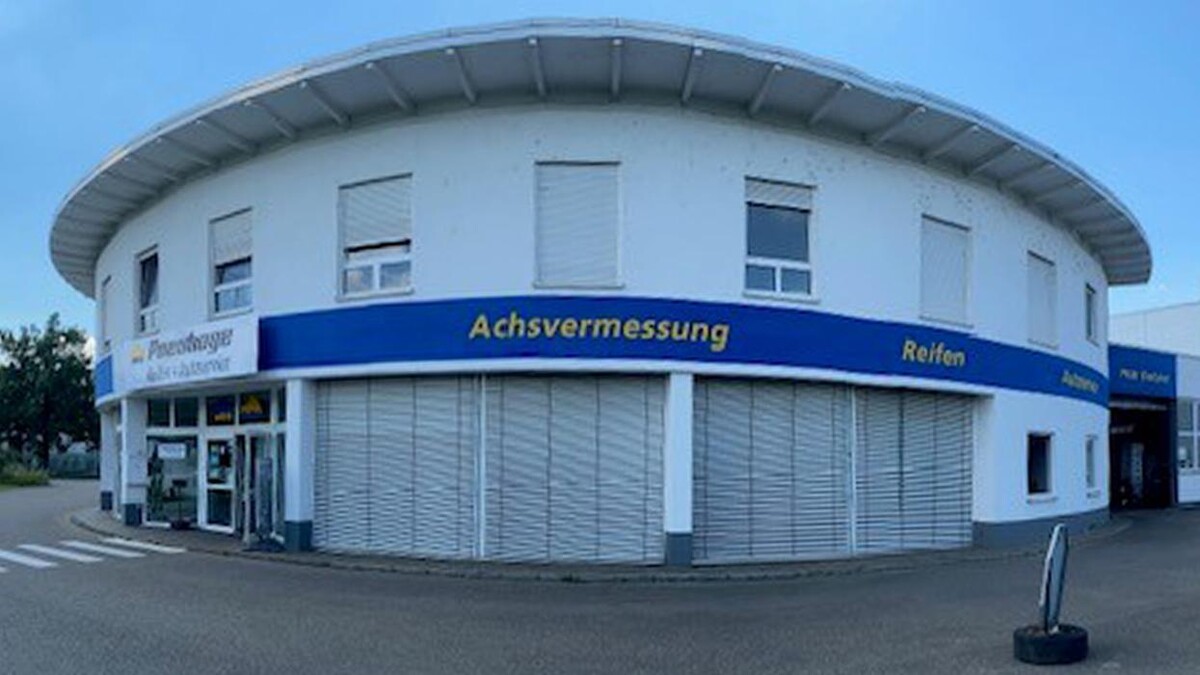 Bilder Pneuhage Reifen und Autoservice