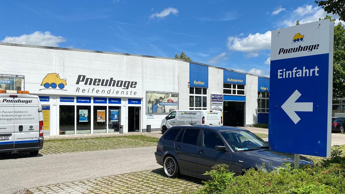 Bilder Pneuhage Reifen und Autoservice