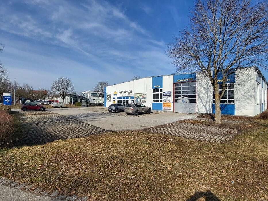 Bilder Pneuhage Reifen und Autoservice