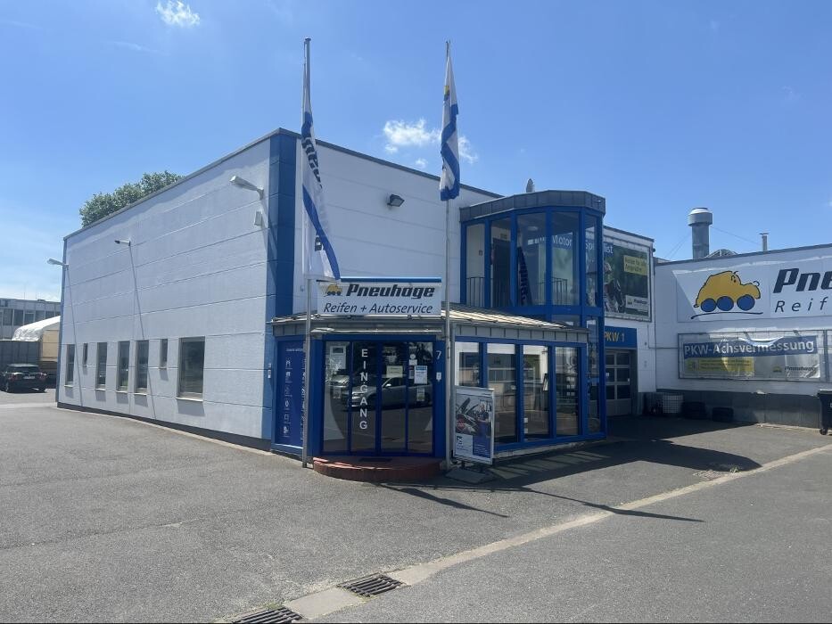 Bilder Pneuhage Reifen und Autoservice