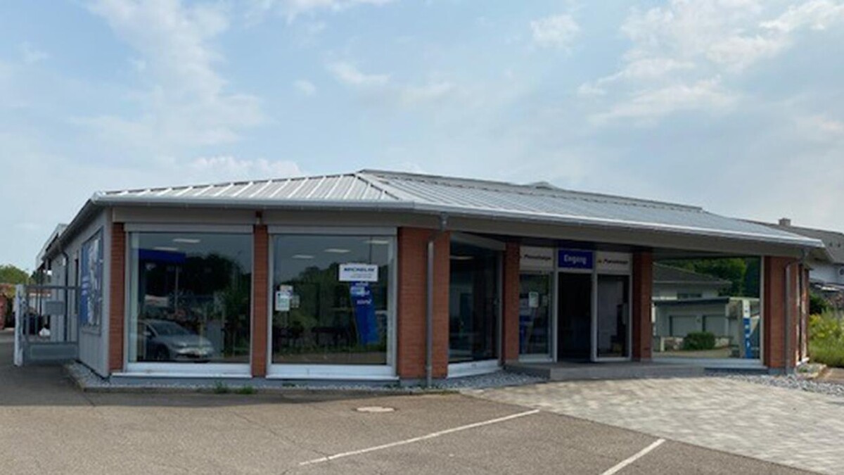 Bilder Pneuhage Reifen und Autoservice