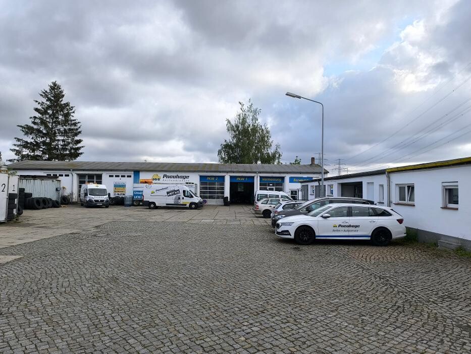 Bilder Pneuhage Reifen und Autoservice