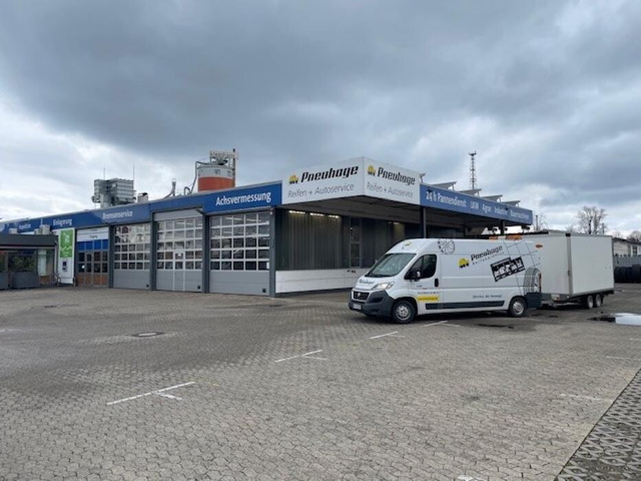 Bilder Pneuhage Reifen und Autoservice