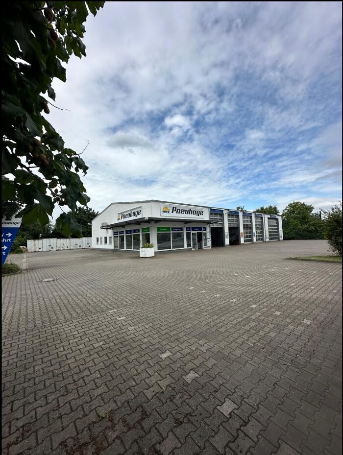 Bilder Pneuhage Reifen und Autoservice