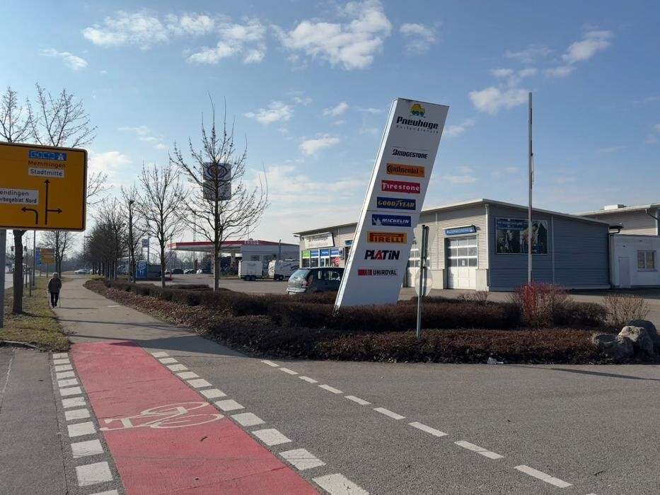 Bilder Pneuhage Reifen und Autoservice